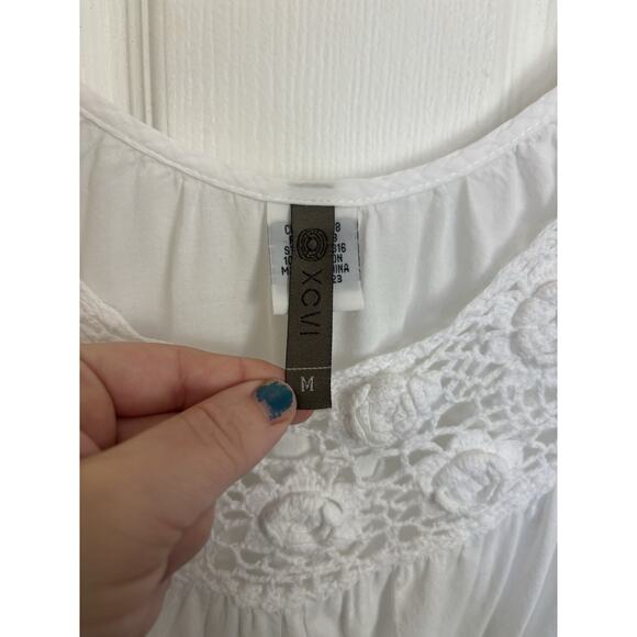 XCVI White Crochet Embroidered Tunic Mini Dress Size Medium Boho Cottage Cotton - Picture 3 of 8